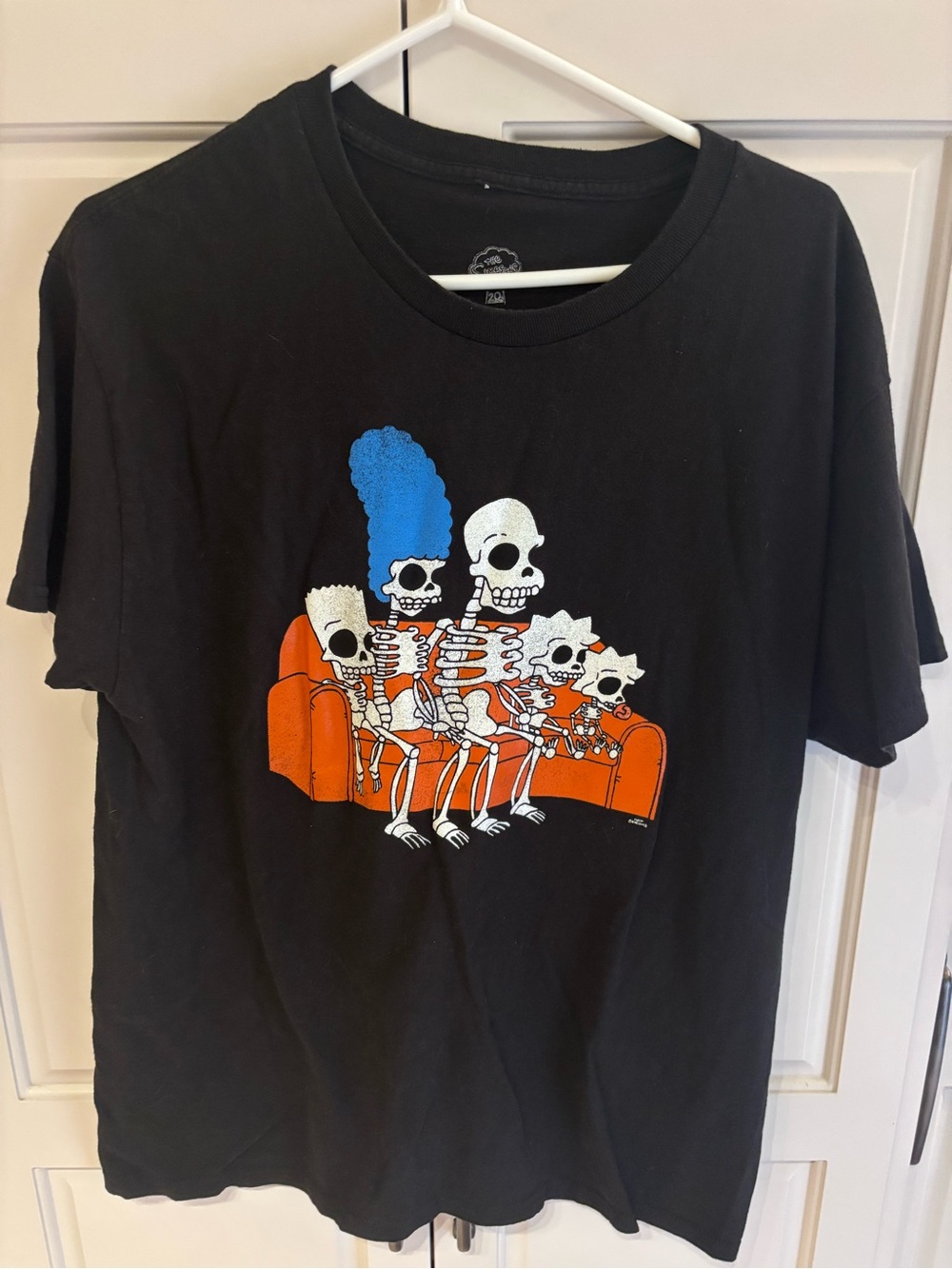Mens the Simpsons Black Graphic Tee with Orange Couch Skeleton Family large